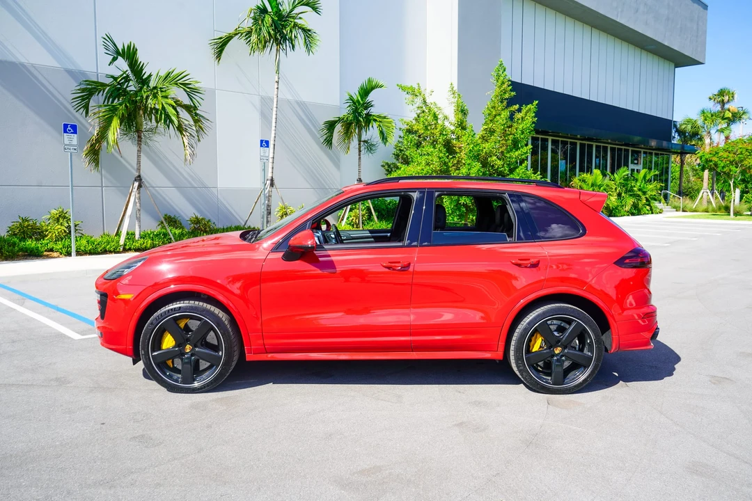 2017 Porsche 958 Cayenne Turbo S - Image 21 of 31
