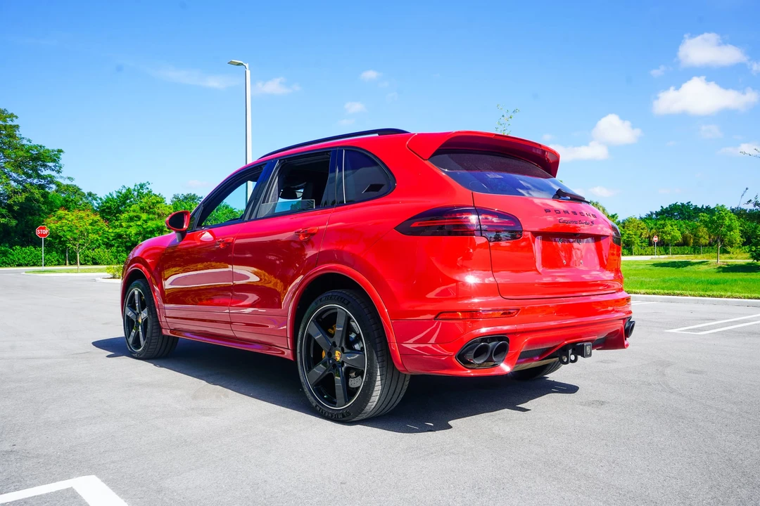 2017 Porsche 958 Cayenne Turbo S - Image 24 of 31
