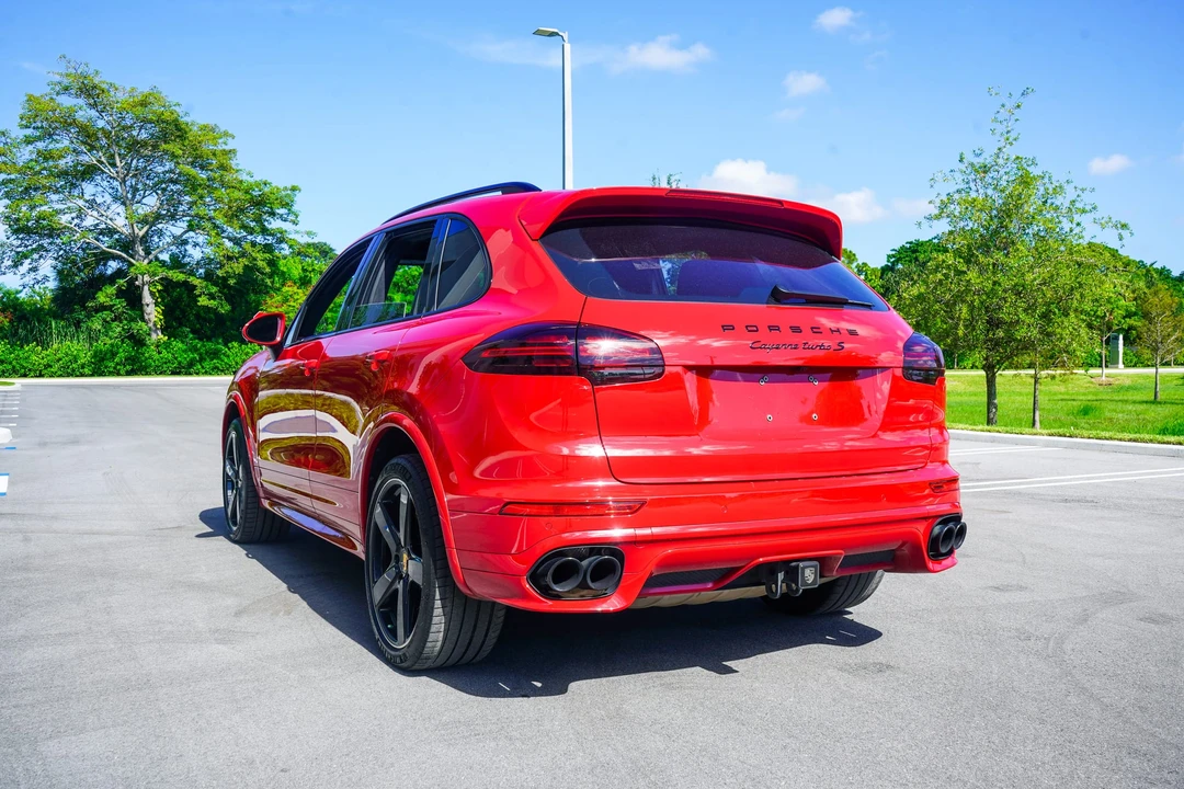 2017 Porsche 958 Cayenne Turbo S - Image 27 of 31