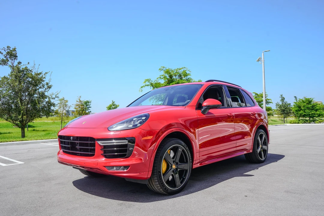 2017 Porsche 958 Cayenne Turbo S - Image 8 of 31