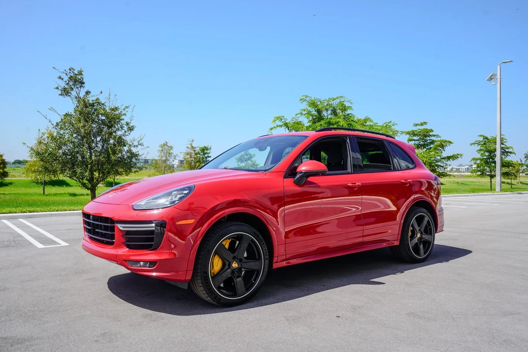 2017 Porsche 958 Cayenne Turbo S - Image 10 of 31