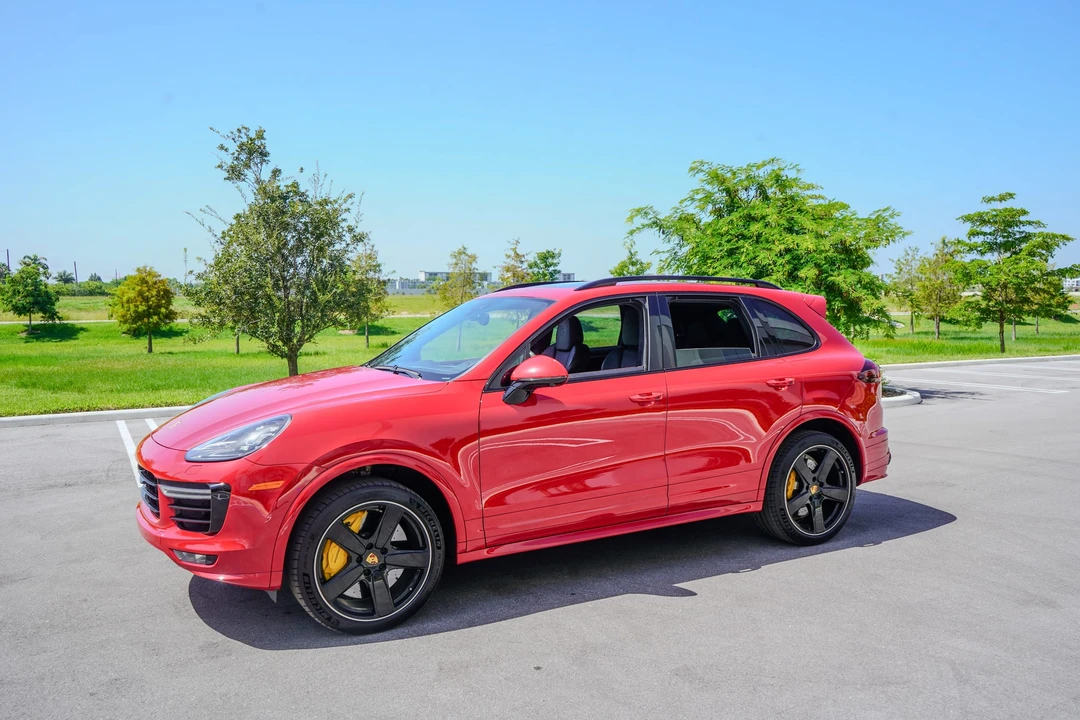 2017 Porsche 958 Cayenne Turbo S - Image 13 of 31