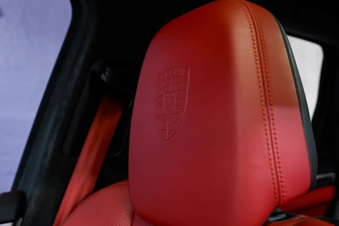 2017 Porsche 958 Cayenne Turbo S - Image 15 of 31