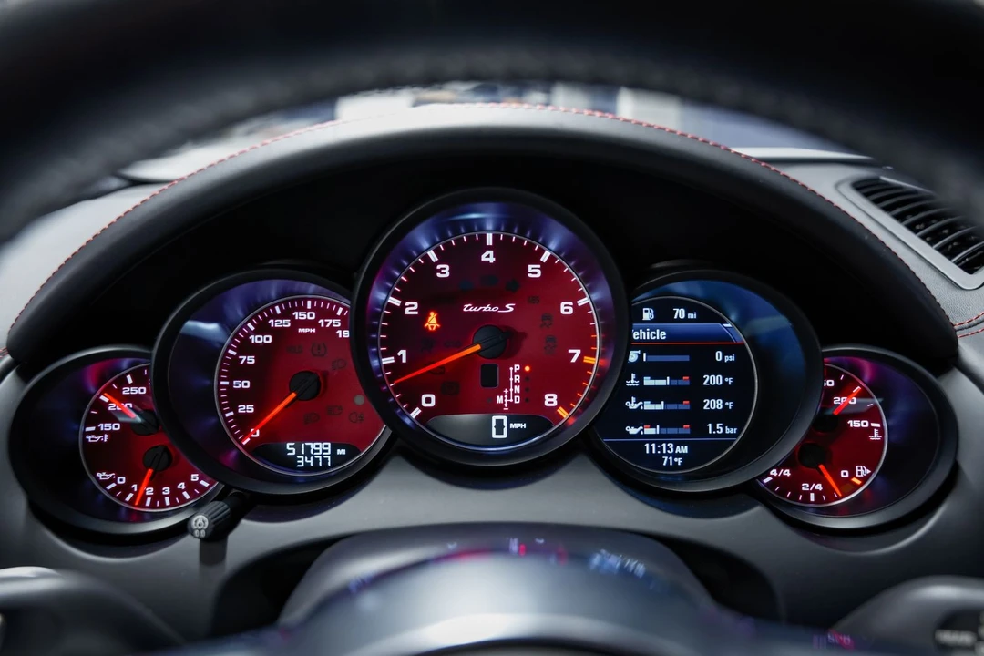 2017 Porsche 958 Cayenne Turbo S - Image 11 of 31