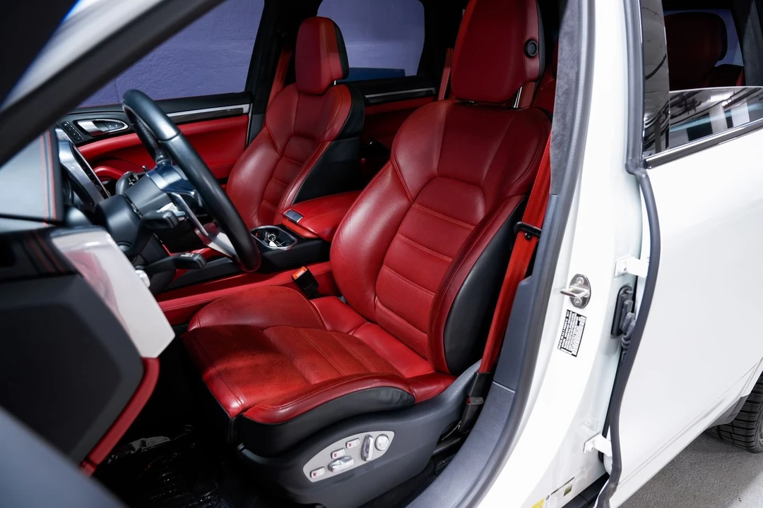 2017 Porsche 958 Cayenne Turbo S - Image 20 of 31