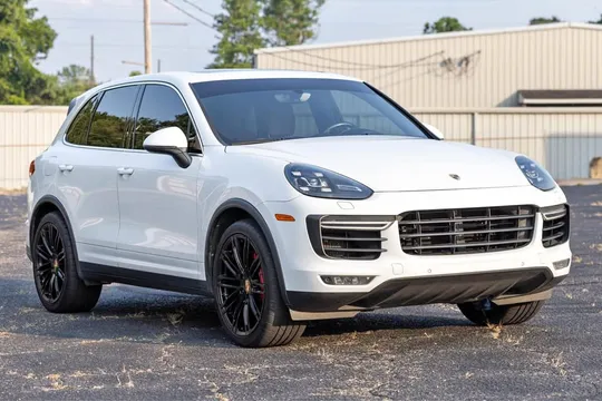 2017 Porsche Cayenne Turbo