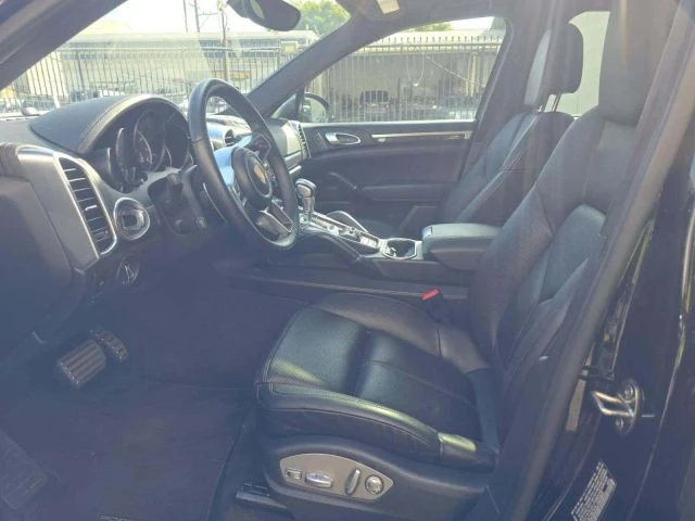 2017 Porsche 958 Cayenne Turbo - Image 5 of 7