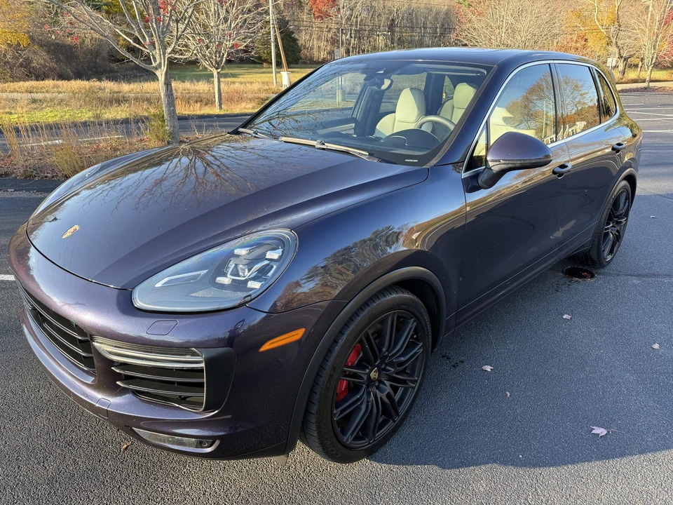 2017 Porsche 958 Cayenne Turbo - Image 11 of 31