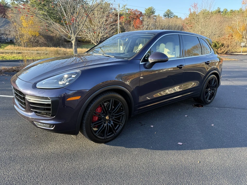 2017 Porsche 958 Cayenne Turbo - Image 10 of 31