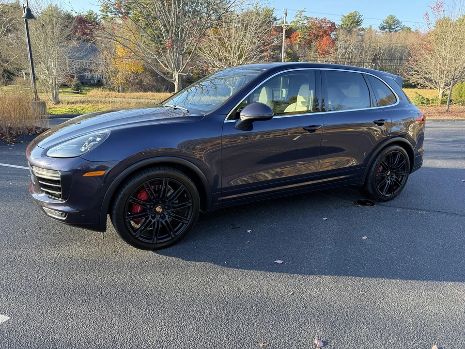 2017 Porsche 958 Cayenne Turbo - Image 5 of 31