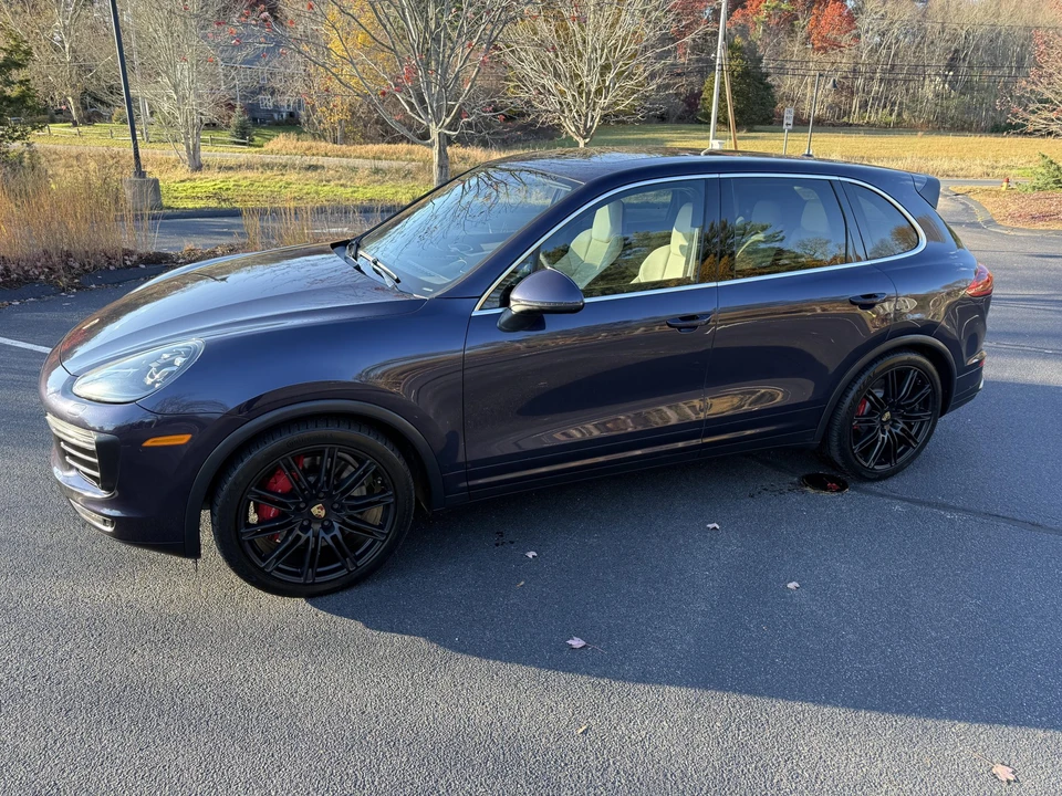 2017 Porsche 958 Cayenne Turbo - Image 3 of 31