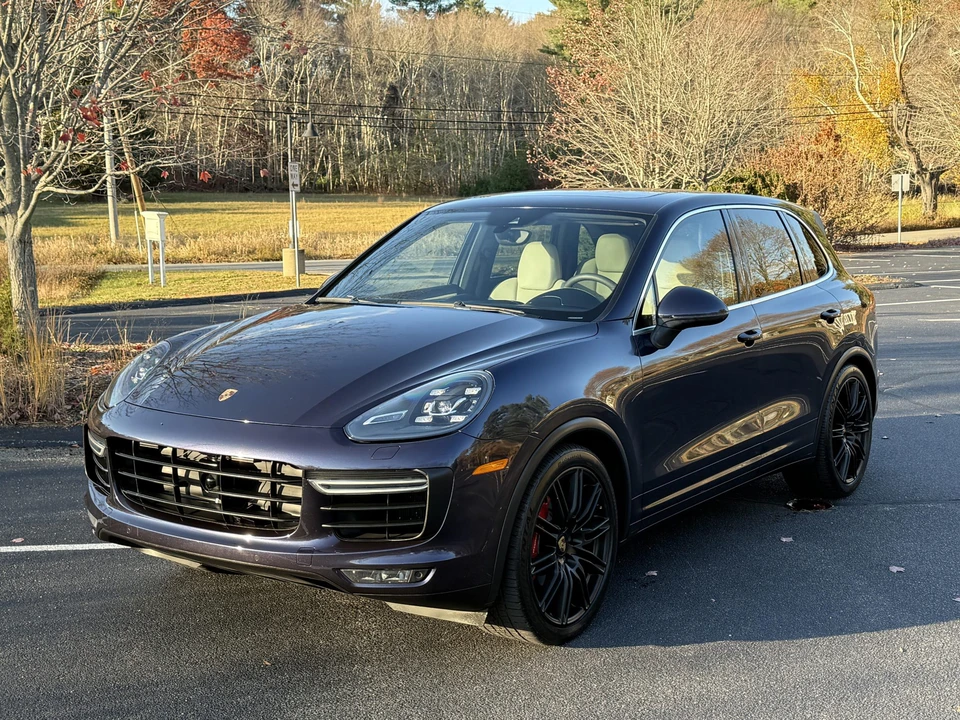 2017 Porsche 958 Cayenne Turbo - Image 16 of 31