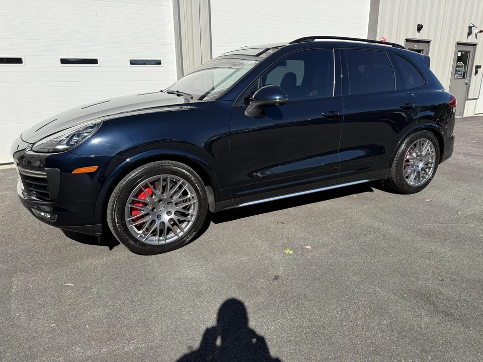 2017 Porsche 958 Cayenne Turbo - Image 5 of 31