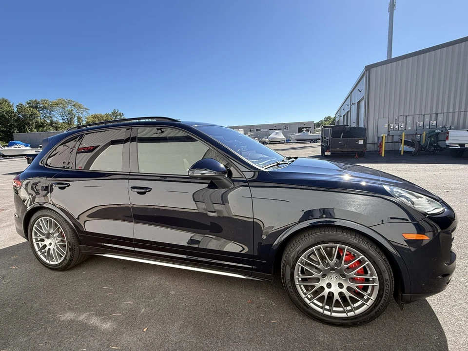 2017 Porsche 958 Cayenne Turbo - Image 24 of 31