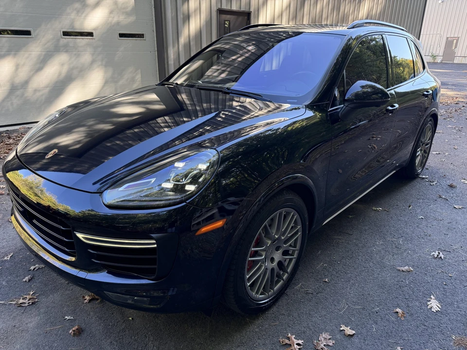 2017 Porsche 958 Cayenne Turbo - Image 15 of 31
