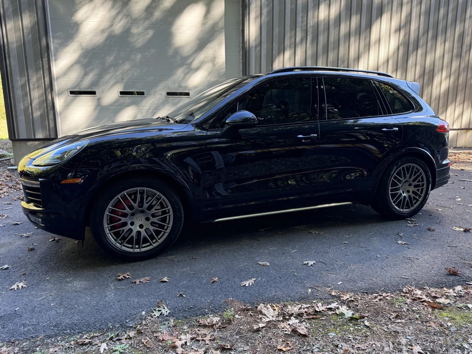 2017 Porsche 958 Cayenne Turbo - Image 4 of 31