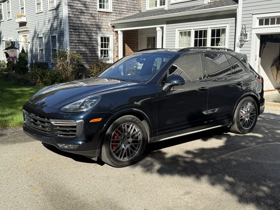 2017 Porsche 958 Cayenne Turbo - Image 11 of 31