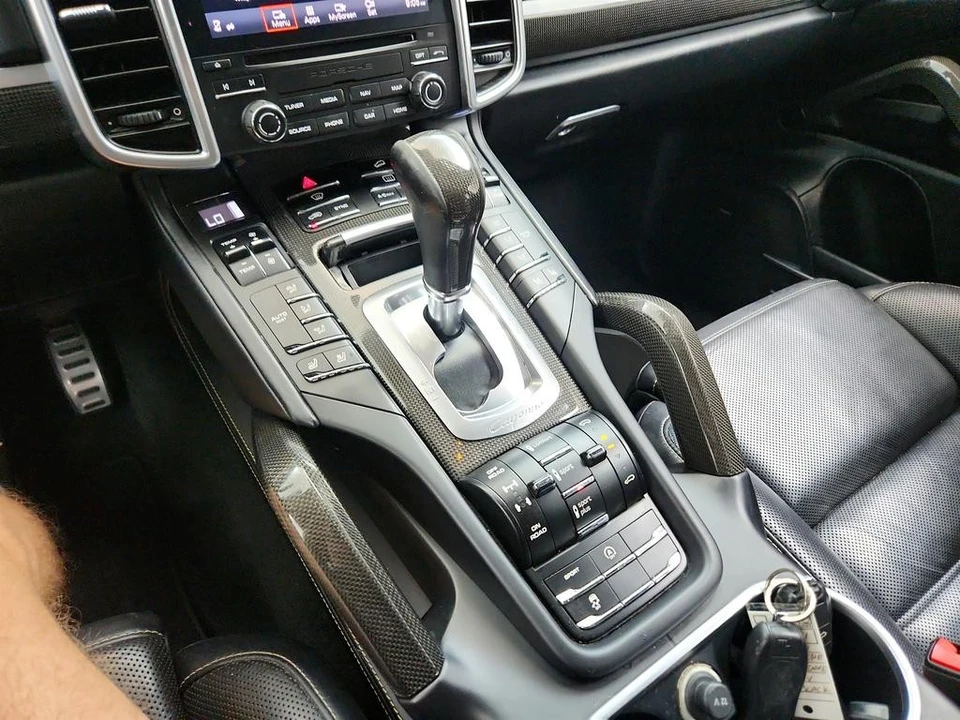 2017 Porsche 958 Cayenne Turbo - Image 18 of 31