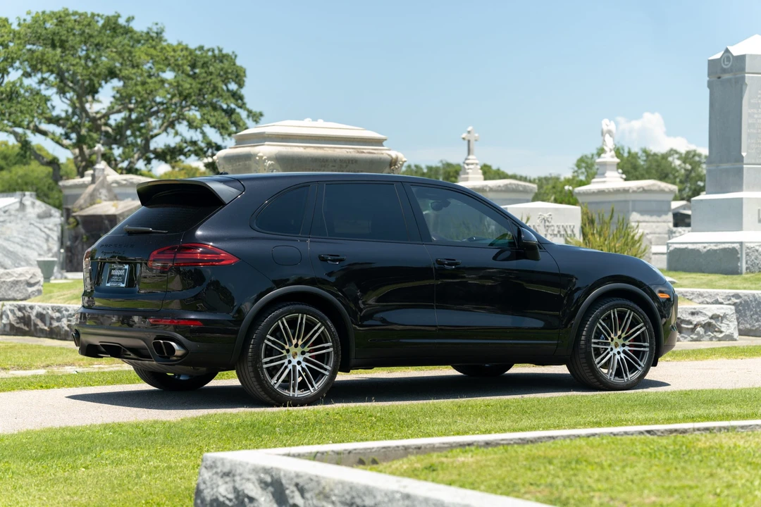 2017 Porsche 958 Cayenne Turbo - Image 21 of 31