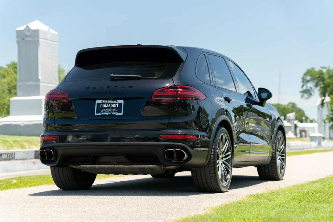 2017 Porsche 958 Cayenne Turbo - Image 27 of 31