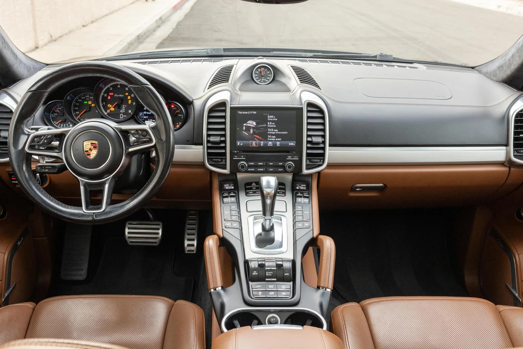 2017 Porsche 958 Cayenne Turbo - Image 22 of 31