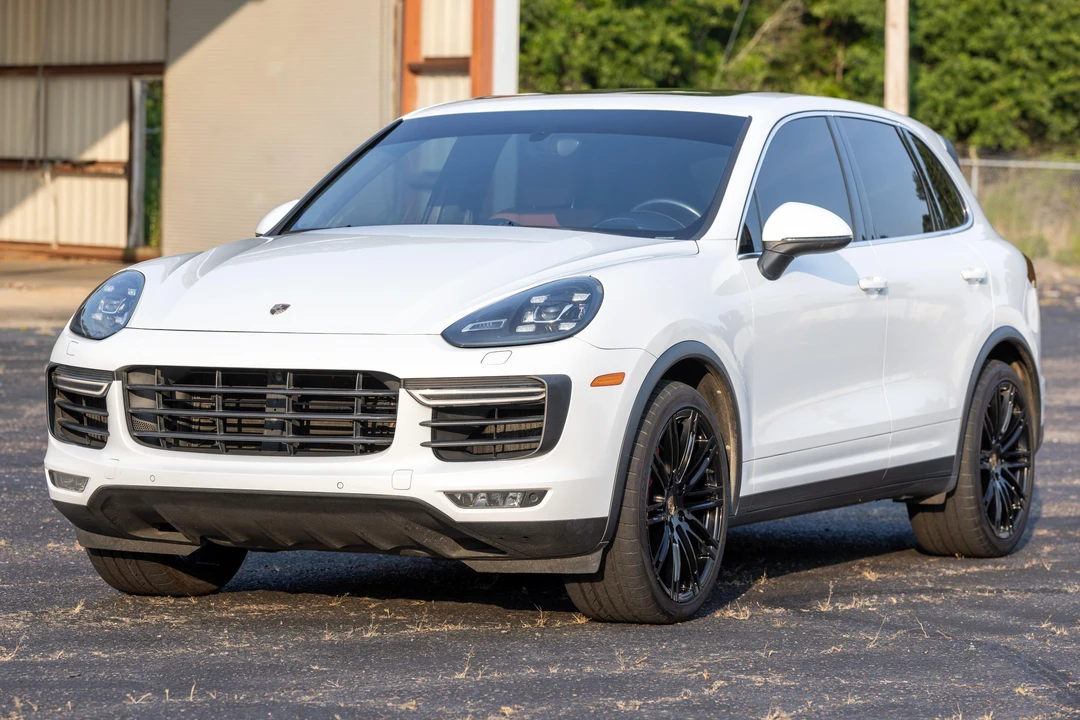 2017 Porsche 958 Cayenne Turbo - Image 7 of 31
