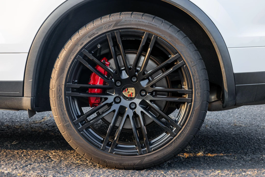 2017 Porsche 958 Cayenne Turbo - Image 31 of 31