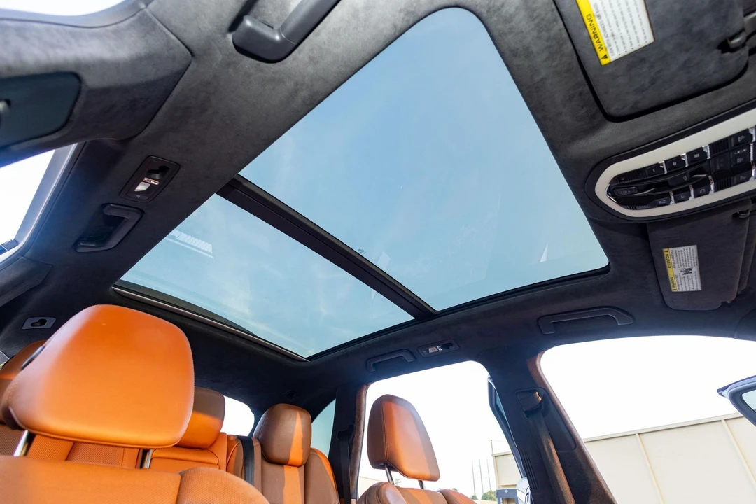 2017 Porsche 958 Cayenne Turbo - Image 9 of 13