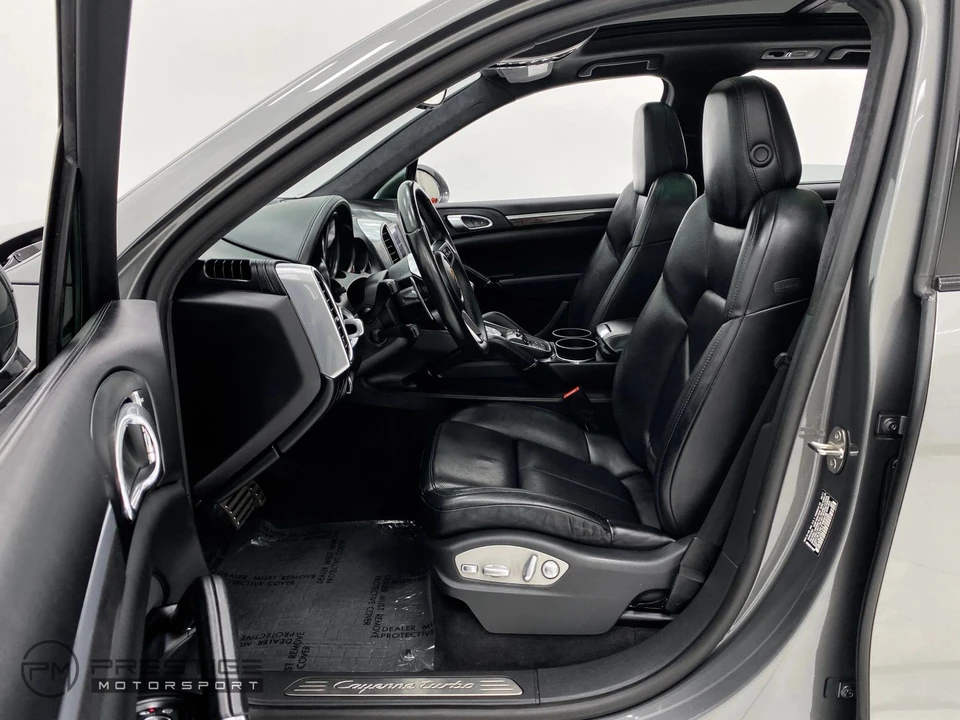 2017 Porsche 958 Cayenne Turbo - Image 17 of 21