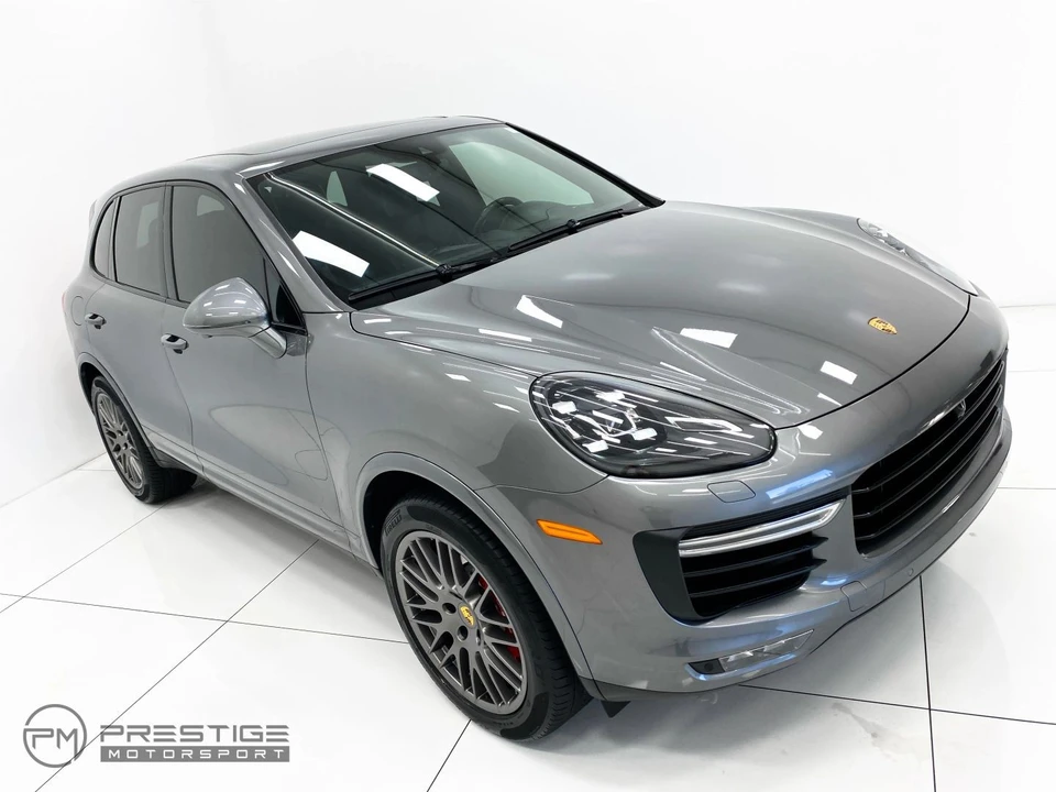 2017 Porsche - Image 25 of 31