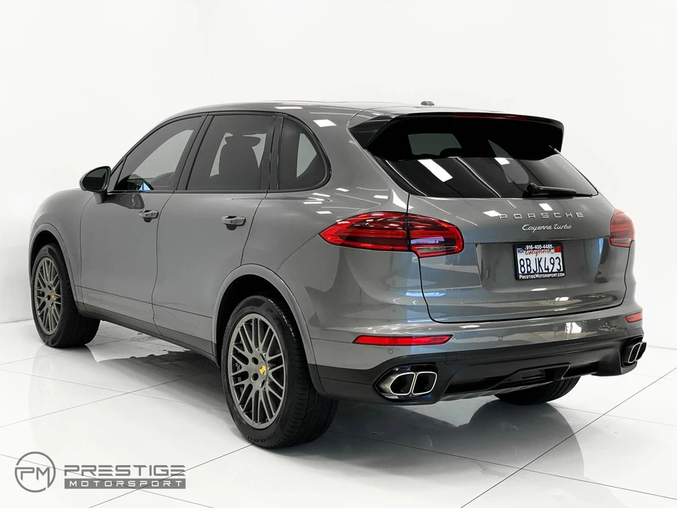 2017 Porsche 958 Cayenne Turbo - Image 8 of 21