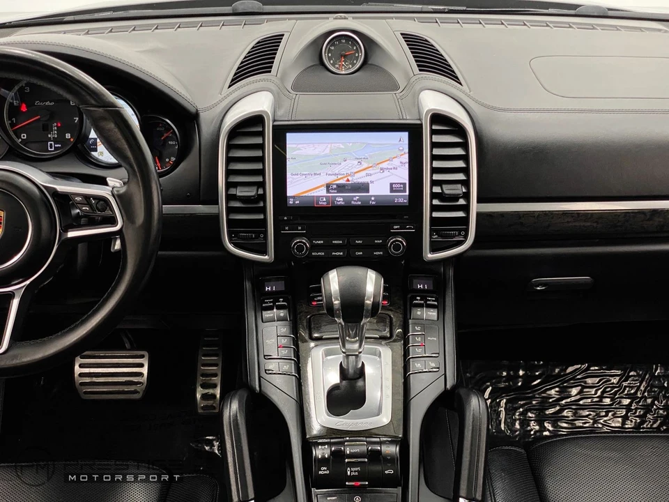 2017 Porsche 958 Cayenne Turbo - Image 20 of 21