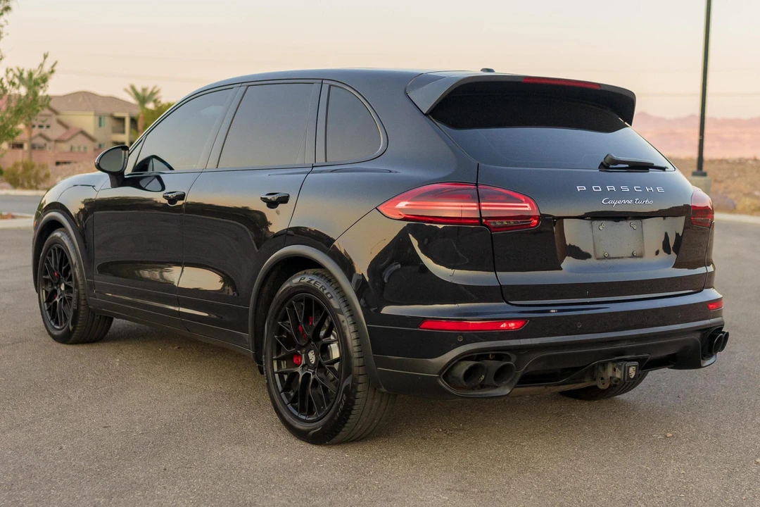 2017 Porsche 958 Cayenne Turbo - Image 4 of 31