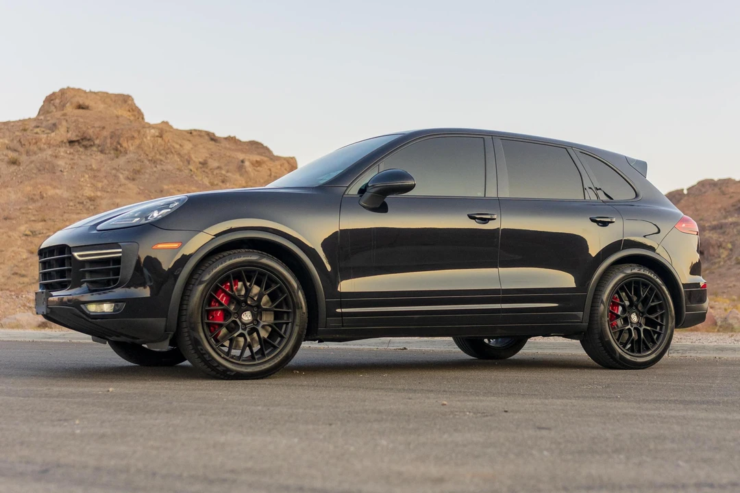 2017 Porsche 958 Cayenne Turbo - Image 3 of 31