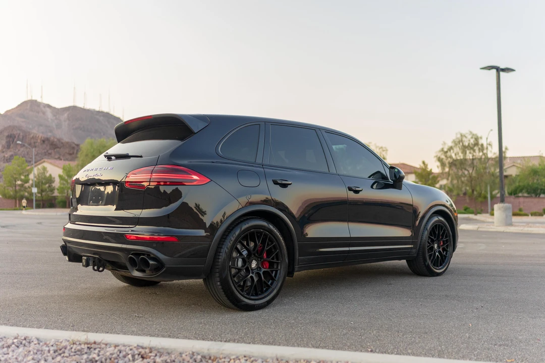2017 Porsche 958 Cayenne Turbo - Image 13 of 31