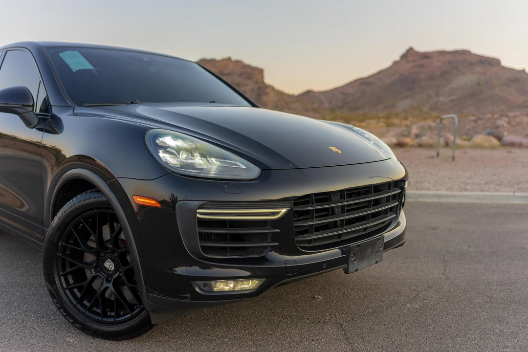2017 Porsche 958 Cayenne Turbo - Image 19 of 31