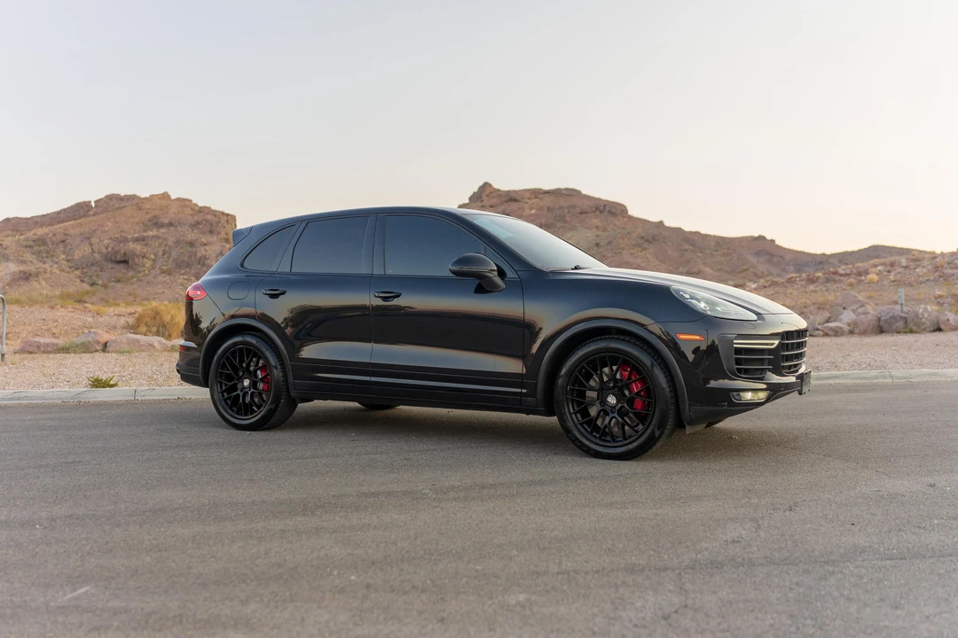 2017 Porsche 958 Cayenne Turbo - Image 14 of 31