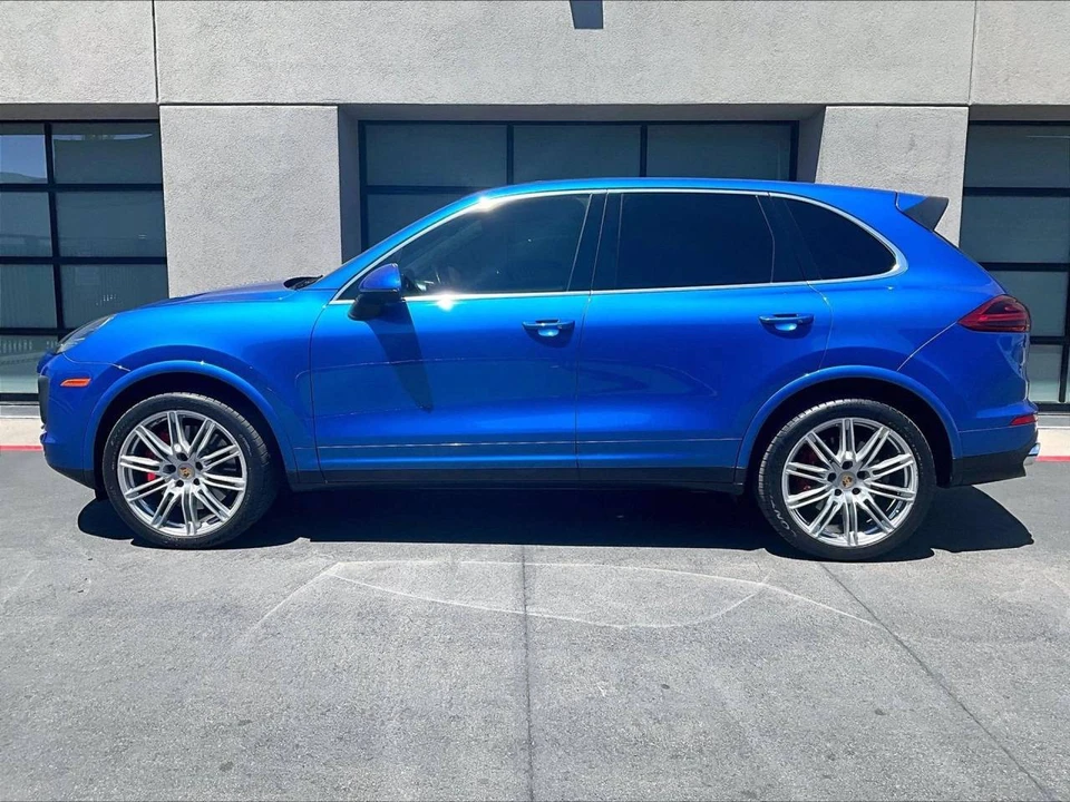 2017 Porsche 958 Cayenne Turbo - Image 2 of 5