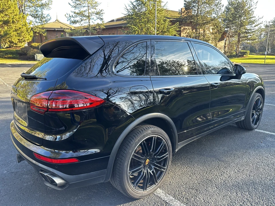 2017 Porsche 958 Cayenne Turbo - Image 21 of 31