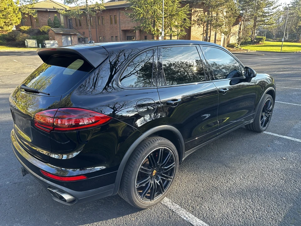 2017 Porsche 958 Cayenne Turbo - Image 22 of 31