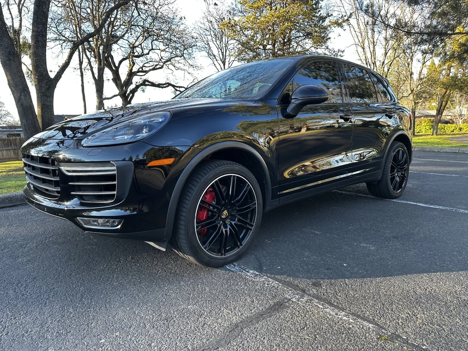 2017 Porsche 958 Cayenne Turbo - Image 11 of 31