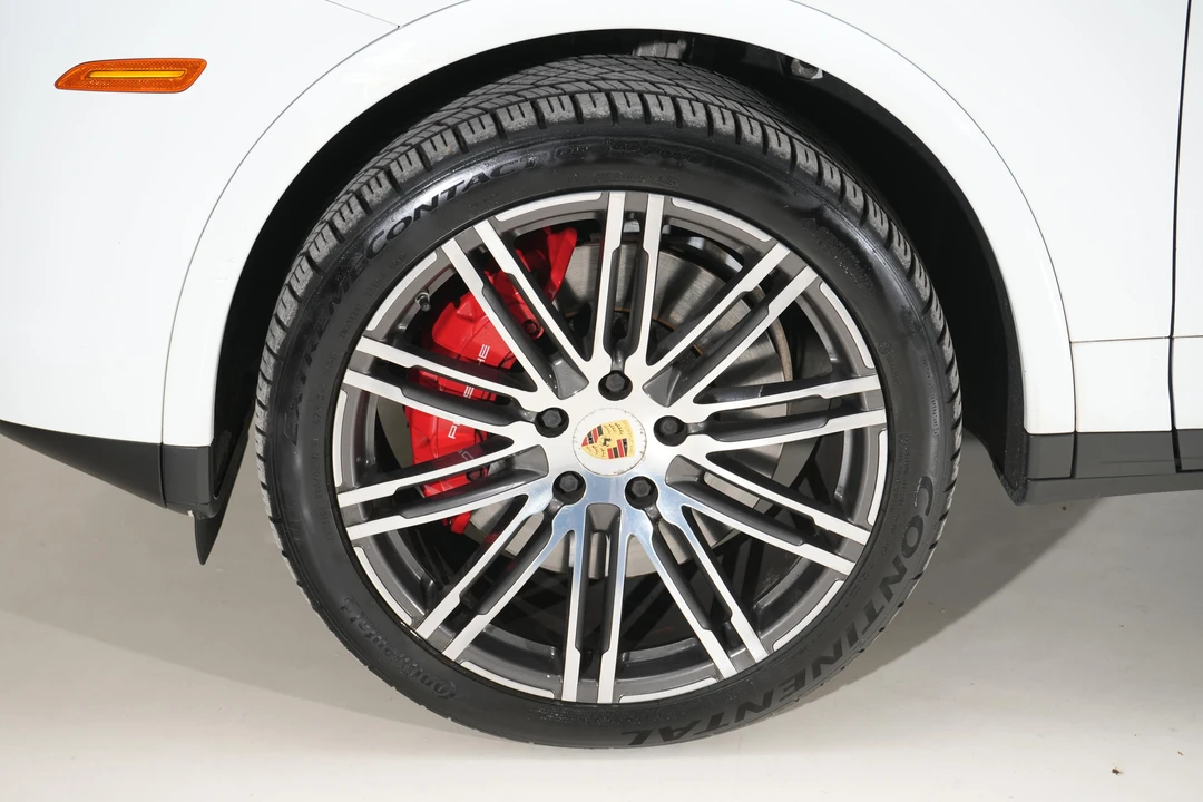 2017 Porsche 958 Cayenne Turbo - Image 31 of 31