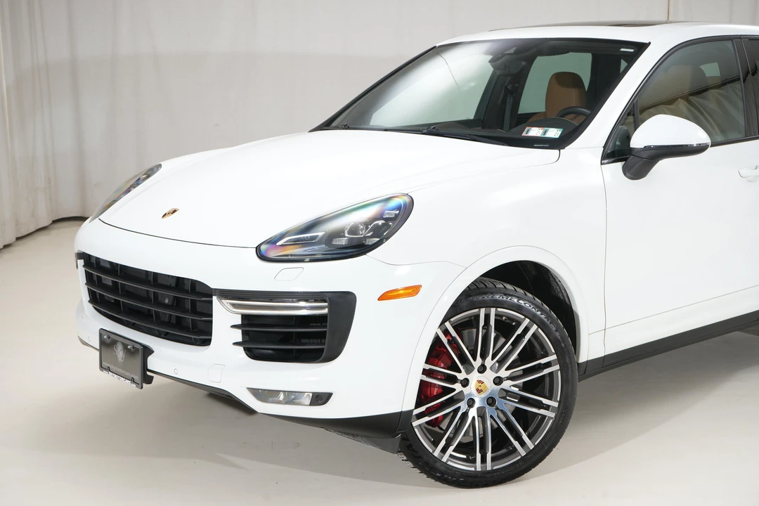 2017 Porsche 958 Cayenne Turbo - Image 15 of 31