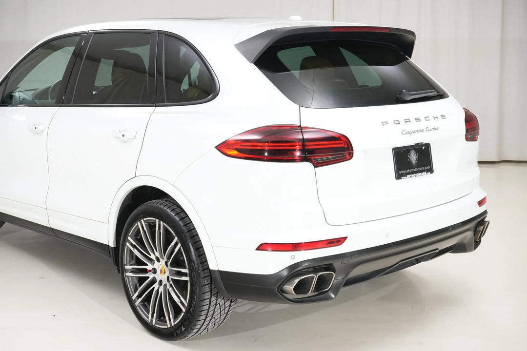 2017 Porsche 958 Cayenne Turbo - Image 22 of 31