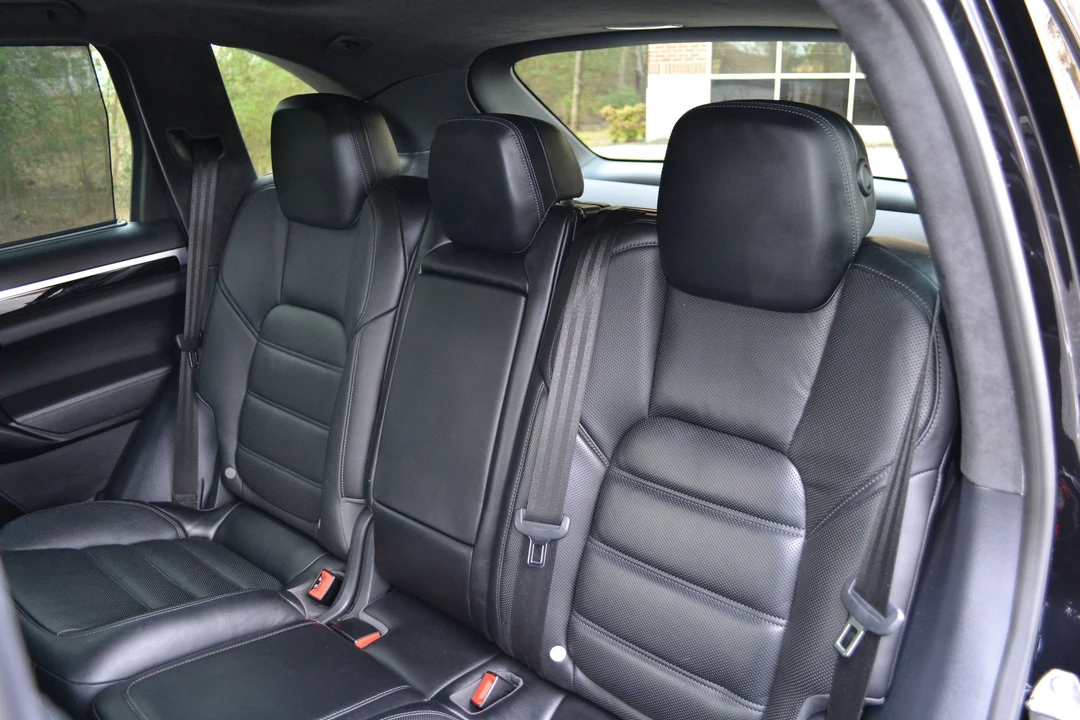 2017 Porsche 958 Cayenne Turbo - Image 16 of 21