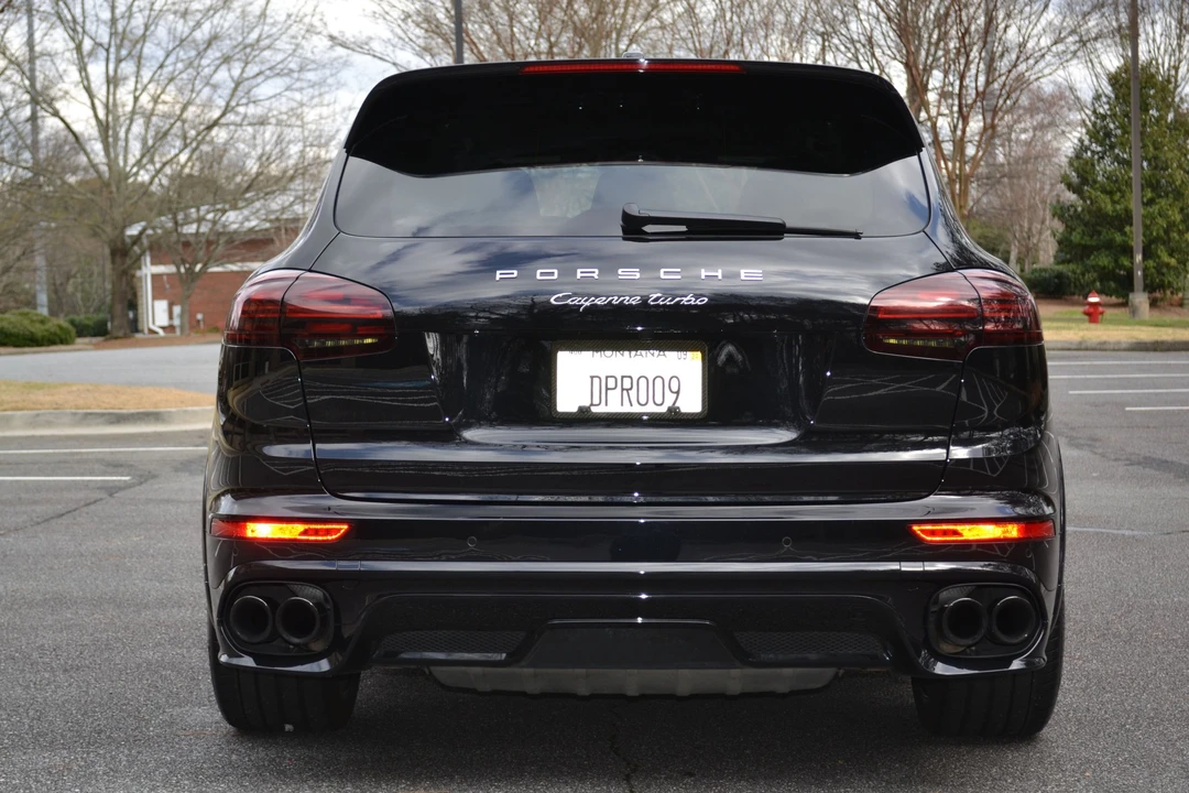 2017 Porsche 958 Cayenne Turbo - Image 8 of 21
