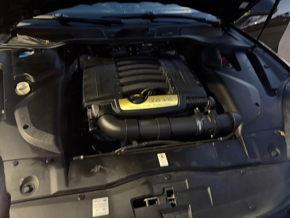 2017 Porsche 958 Cayenne - Image 8 of 10