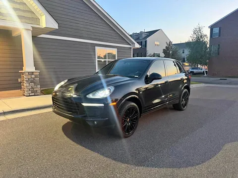 2017 Porsche Cayenne Cayenne
