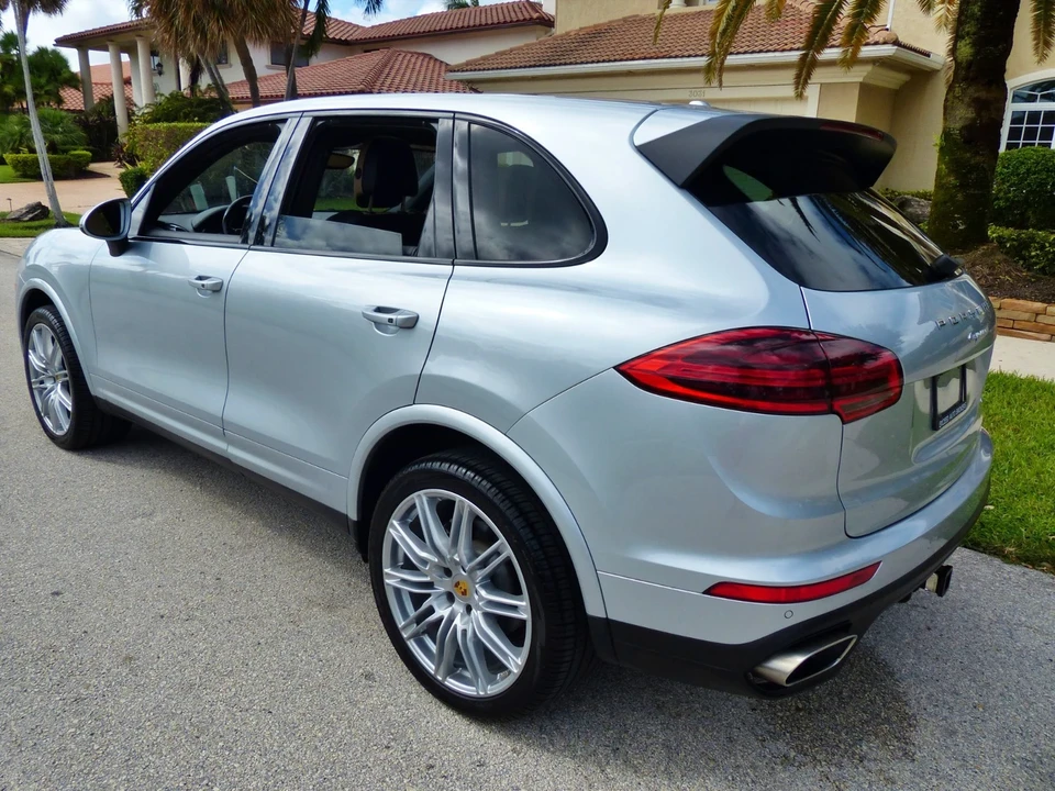 2017 Porsche 958 Cayenne - Image 21 of 21