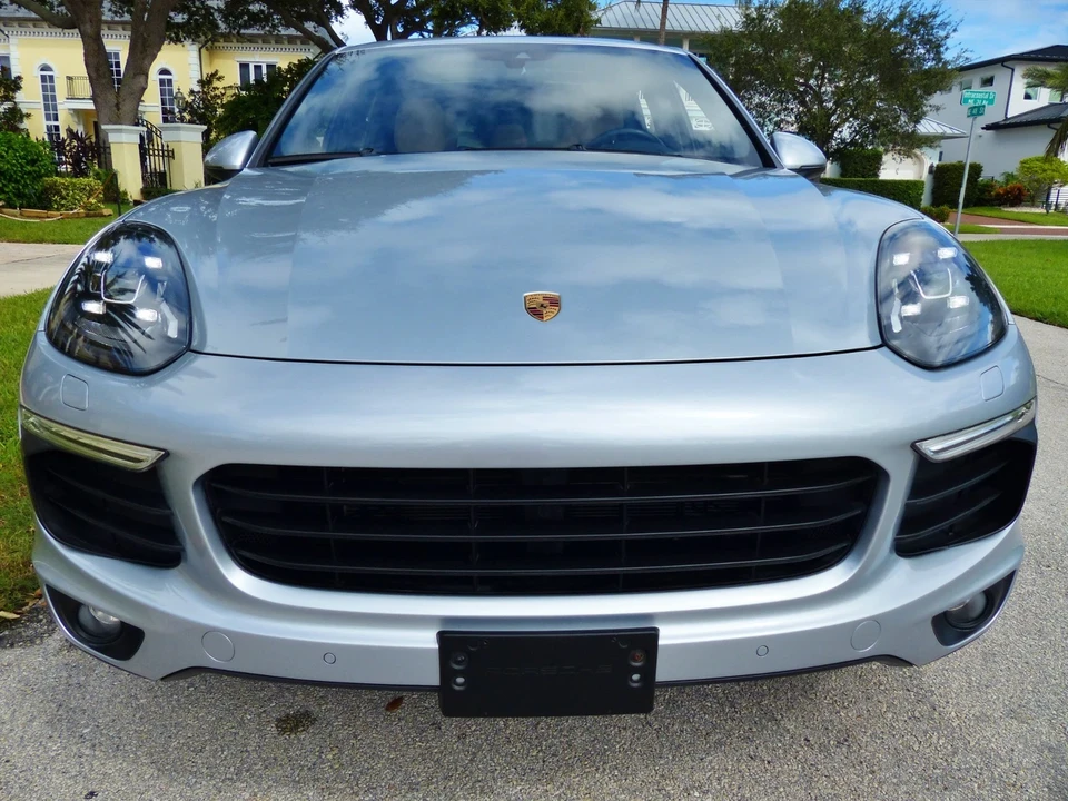 2017 Porsche 958 Cayenne - Image 5 of 21